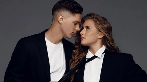 Судаков с возлюбленной устроили чувственную фотосессию – очень романтичные кадры