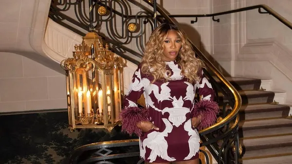 Легендарна Серена Вільямс вразила ефектною сукнею від української дизайнерки: із грайливим вирізом