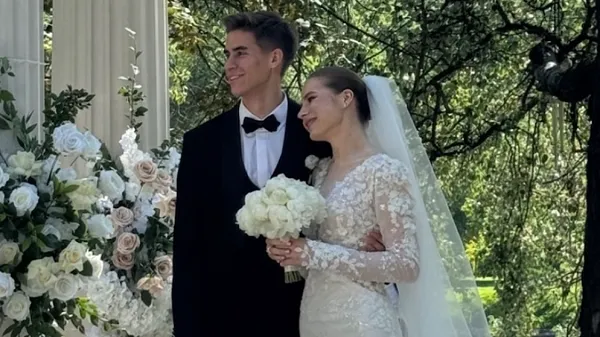 "Мої серце та душа": захисник Динамо зіграв казкове весілля – мережа вибухнула від краси і масштабу