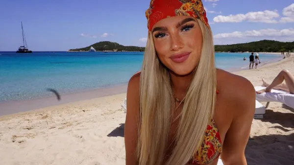 Спокуслива футболістка вщент підірвала мережу звабливим образом без бюстгальтера – вогняна зйомка