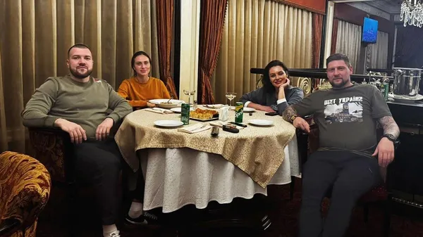 "Брудні, але дуже щасливі": Селезньов влаштував дівчині екстремальний відпочинок – українська краса