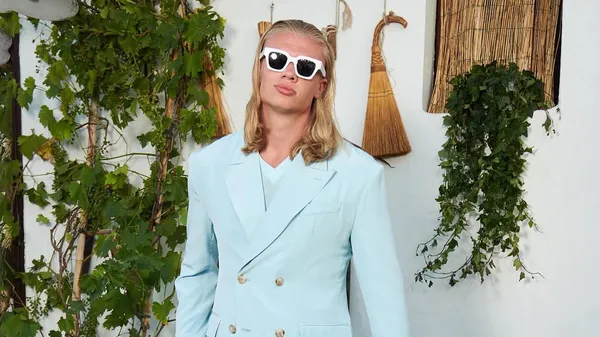 Отец принуждает Холанда к очень странным тренировкам: старая школа Сталлоне возвращает форму