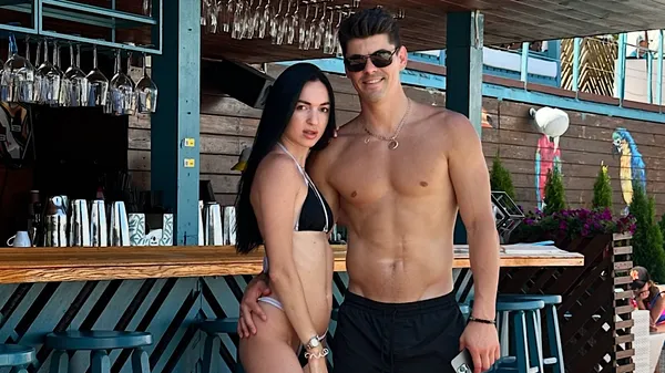 "Вместо садика на басик": сын Клищука круто чилит – парень наслаждается летом