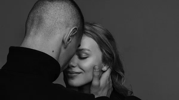 "Обещаю быть твоим самым большим фанатом": трогательное поздравление Дячука от жены – ему исполнился 21