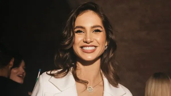 Очаровательная гимнастка Никольченко радует фанов утренними танцами – пластика восхищает