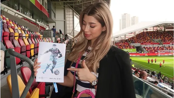 "Місія виповнена": дівчина Ярмолюка рятувала равликів дорогою – вона має добре серце