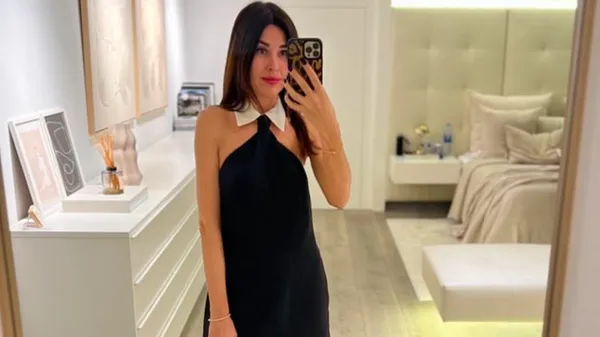 Любимая легенды Барселоны сияет в роскошном платье – Хави повезло с такой женой