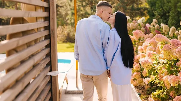 Сочные моменты из жизни семьи Чоботенко – они проживают лучшую жизнь