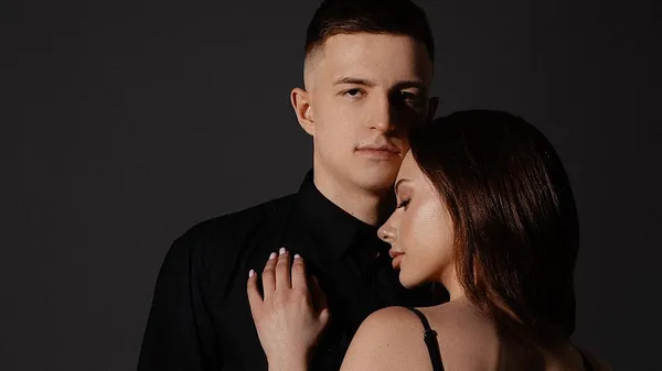 "Люблю тебе": Трубін влаштував романтичне побачення своїй дружині – її образ з відкритою спинкою 😍