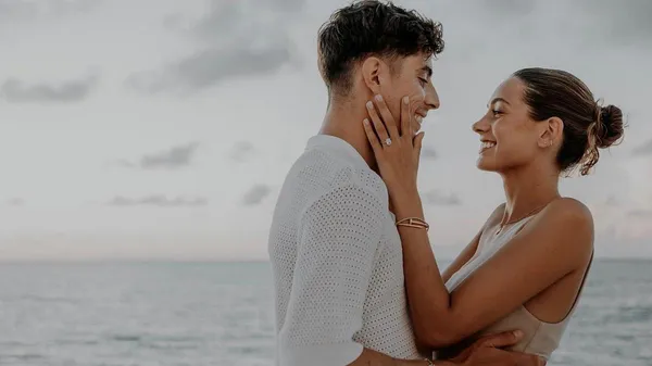 Лидер Арсенала женился на потрясающей модели – Зинченко поздравляет молниеносно