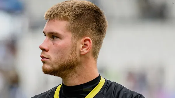 "Спасибо за праздник": Фесюн в компании эффектной блондинки встретил свои 22 года – он ценный актив Шахтера