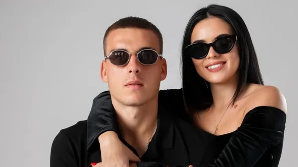 Як Містер і місіс Сміт: любка Луніна похвалилася зухвалими кадрами з чоловіком – 9 років разом