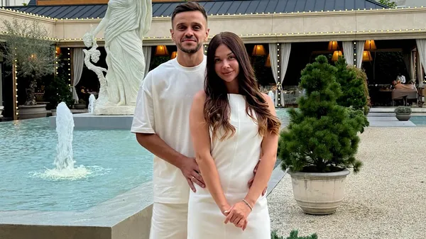 Вкусный уикенд семьи Демченко: влюбленные наслаждались не только друг другом...