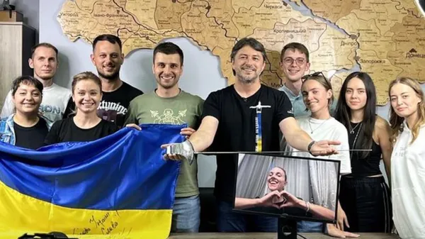 Сабля Харлан, которая принесла победу, теперь станет оружием на фронте: продана за 10 миллионов гривен