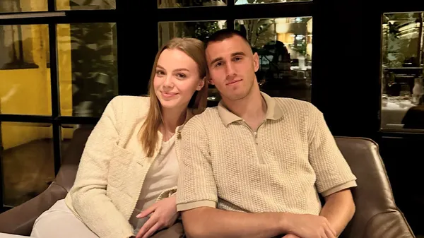 "Хочу сохранить этот взгляд": Дячук не прогадал со второй половинкой – невероятно влюблена в него