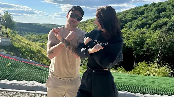 Відпустка Ракицьких в Іспанії добігла свого кінця – круте перезавантаження й апероль в її руках