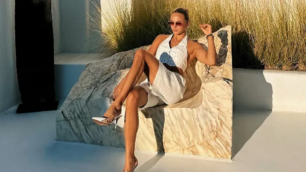 Билодид показала красивую фигуру и загар в опасном мини – релакс после Олимпиады-2024