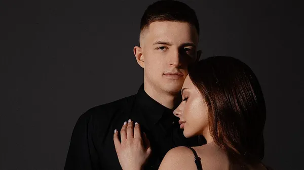 "Близнюки": поповнення у родині українського гравця Трубіна – ефектна кохана розсекретила у мережі