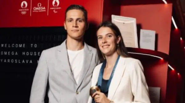 Страстная любовь прыгуньи Магучих: украинку зацеловал сын тренерши и вкусно ухватился за ее ягодицы