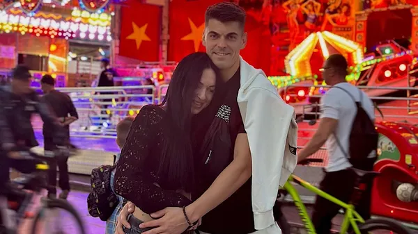 "Обід на двох": Кліщук скористався паузою на збірні – особливий вайб відносин з сексі-брюнеткою