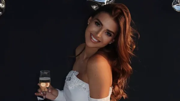 Улюблениця гравця Карпат відсвяткувала день народження мрії – його вартість не одна тисяча доларів