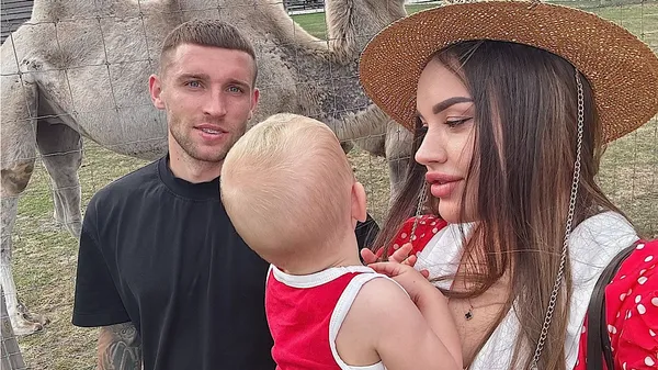 Кирюханцев еле сдерживается при виде своей возлюбленной – необычайная страсть