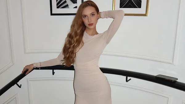 Закулісся фотосесії дочки Буткевича: неперевершена білявка у центрі уваги