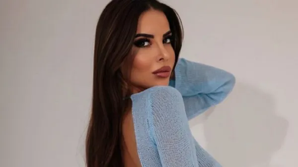 Сексапильная футбольная телеведущая вызвала ажиотаж в сети пышными формами – снова шокирует фанов