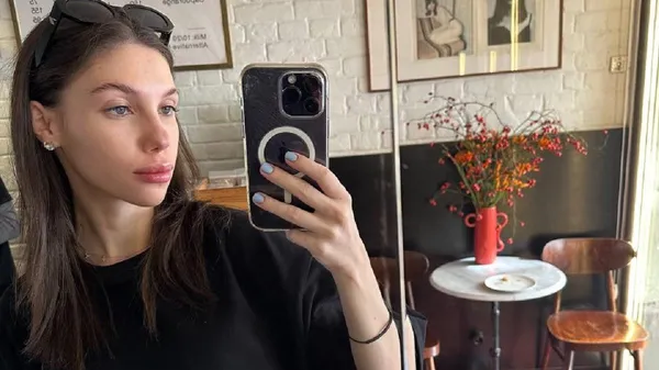 "Найдите 5 отличий": дочь Суркиса показала маму – у пассии игрока Динамо особенные 8 месяцев