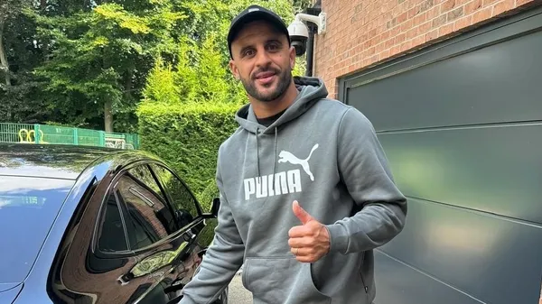 Звезда сборной Англии может вернуть свою семью и дом: за измену он должен заплатить 15 миллионов