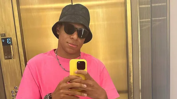 "Это рай": Мбаппе приобрел виллу в мадридском Беверли-Хиллз – 9 миллионов фунтов и 17 искусственных озер