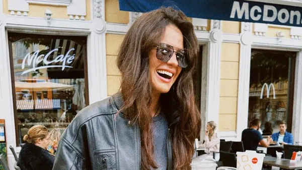 Витончена та ніжна: українська альпіністка Самойлова полонила публіку відвертим фото – захоплює