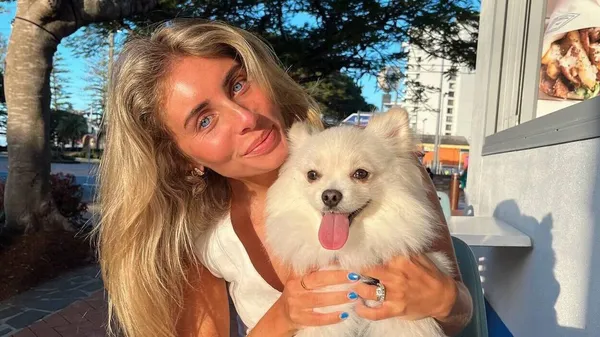 Гравця Ліверпуля спокусила зірка кіно для дорослих: мала бурхливу ніч з 22 хлопцями – він хоче теж