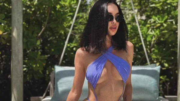 "Закохана": гаряча колишня партнерка Кравця підриває мережу зізнаннями у звабливому бікіні – фото