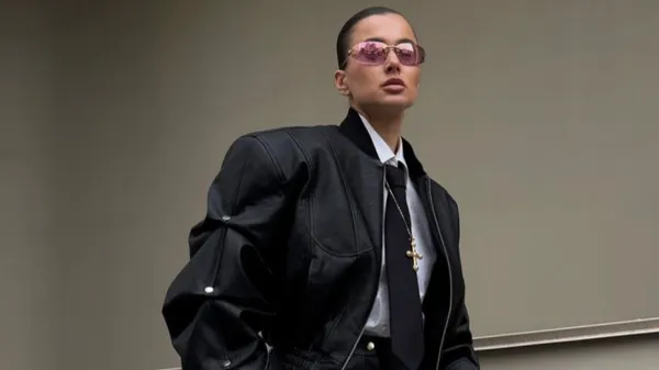 Моделі їй можуть позаздрити: дружина Дубінчака вразила ефектним вбранням – футболіст шокований