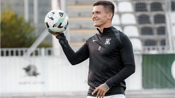 "Іноді ходжу на бокс": футболіст УПЛ хоче до Анчелотті і віддає перевагу білому сухому