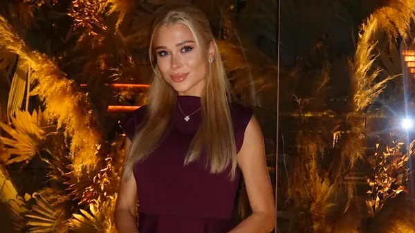 Гаряча обраниця Коноплі: ракурс зверху, який розкрив усі її принади...