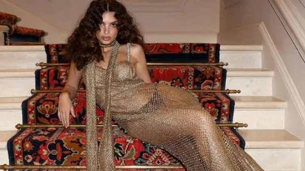 Вражаюча Ратаковскі блиснула оголеними принадами у спідній білизні – привертає увагу гравців Наполі