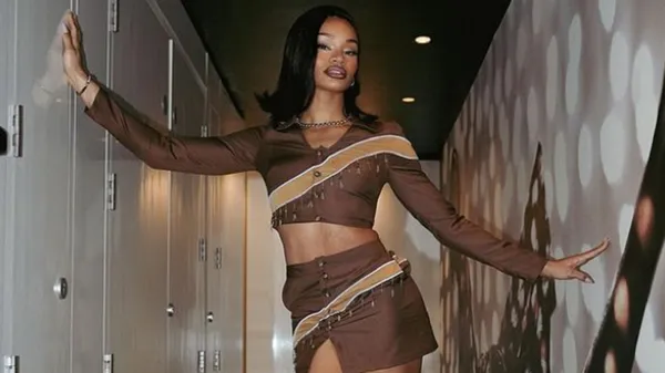 Соблазнительная призерша Олимпиады-2024 в горячем платье оставила всех под впечатлением – снова эффектно