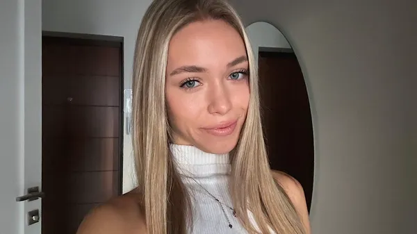 "Очі – дзеркало душі": ведуча Вереса підкорює своєю природною чарівністю