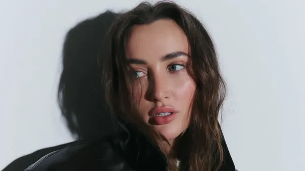 Різатдінова привернула увагу на новій світській події в ефектному образі – з нею був Бойко