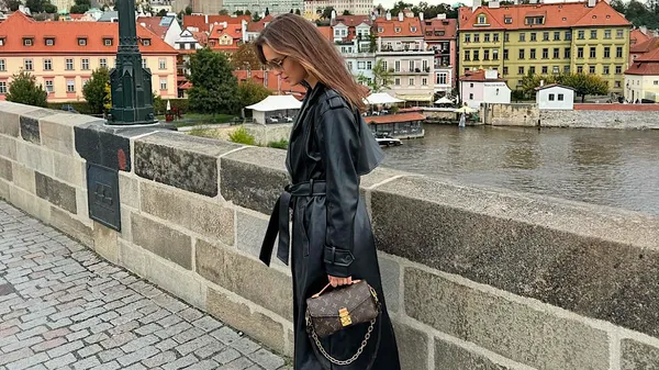 Вечір у СПА і любов до себе: роздягнена дружина Брагару відпочиває