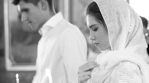 Суркіс та Біловар в обіймах – рідкісне родинне фото на класичний манер