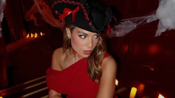 Нападник ПСЖ скоро стане татом: його неймовірна подружка – португальська Влада Седан