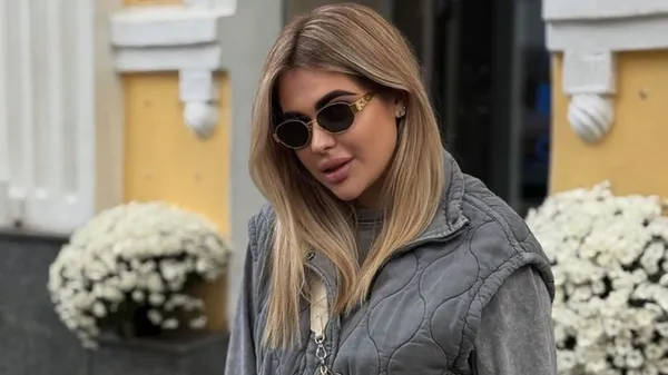 "Шоколадна дівчинка": дружина Корнієнка зачарувала новим образом – фани починають закохуватися