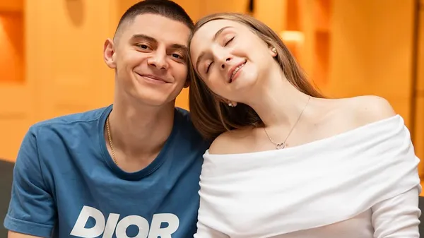 "Чекаємо на тебе": Миколенко повідомив про майбутнє поповнення в сім’ї – він стане батьком