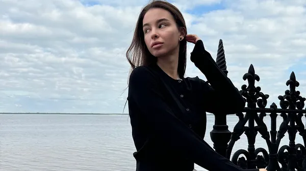 Яскраві вогні і стиль: дружина Варакути створила ідеальний зимовий кадр