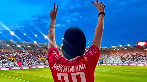 Елітний вигляд другої половинки Микитишина: хутро як символ розкоші