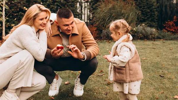 "Щасливого Різдва": перше спільне фото Зубкових після публічних драм – любов і радість в очах