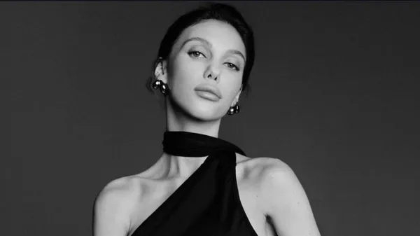 "Найкращий рік мого життя": донька Суркіса розчулила мережу сімейним фото з новонародженою дитиною